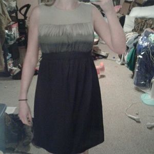 Extra small gray and black maternity dress.